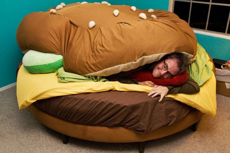 burger-bed-2.jpg?w=450&h=300